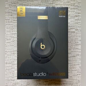 Beats Studio 3 Wireless BRAND NEW UNOPENED